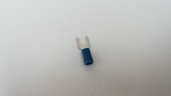 Cosse à fourche isolée 3² M5