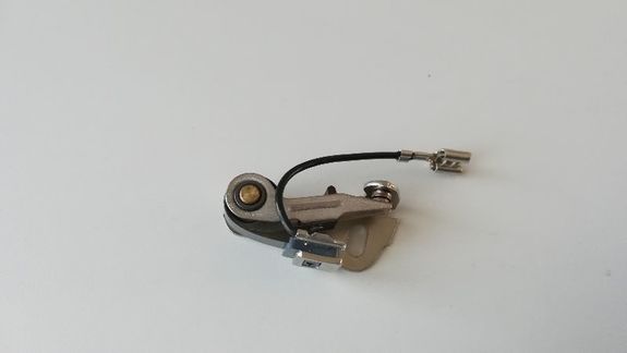 Vis platinées pour allumeur Bosch