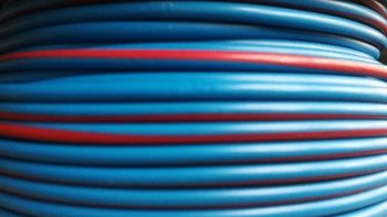 Fil automobile de 2² bleu et rouge