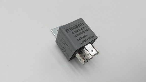 Relais inverseur 6 Volts 20/30 A