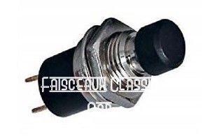 Bouton poussoir à accrochage miniature