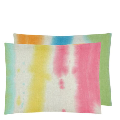 Designers Guild cushion Brera Arte Fuchsia