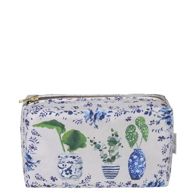 Designers Guild Washbag Kawana Delft medium