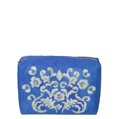 Designers Guild Washbag Isolotto Cobalt small