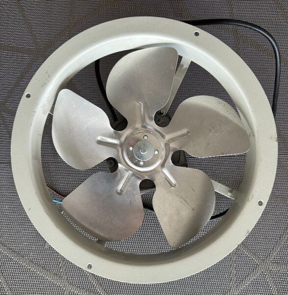 Ventilateur FMI 5 watts A600 avec hélice 200mm et cadran 245mm