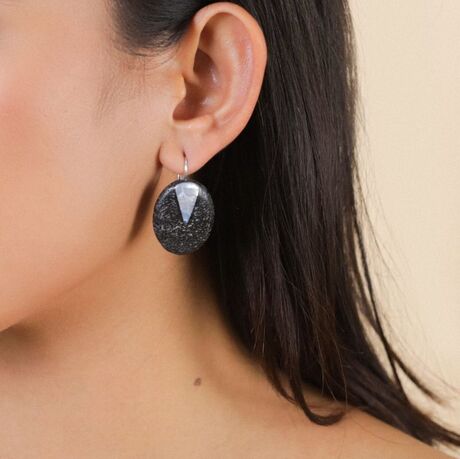 Boucles d'oreilles Nature Volcan dormeuses Hiver 2025