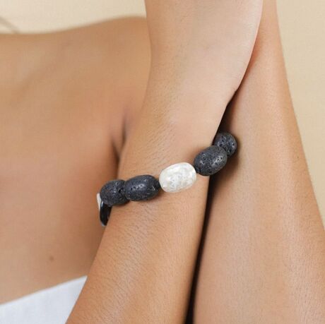 Bracelet Nature Volcan perles ovalesHiver 2025