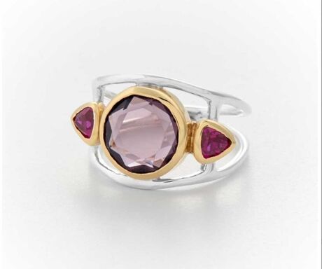 Bague Canyon en argent 925 et laiton décorée d'un grand verre améthyste