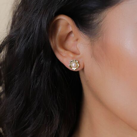 Boucles d'oreilles Franck Herval Jeanne puces fleur