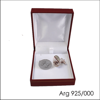 Bouton de manchettes gravure