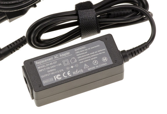 Laptop Power Supply 19V 2.37A tip 2.5x5.5mm - Equivalent TOSHIBA AD9049, G71C000AR410, G71C000AT110, PA3467E-1ACA, PA3822E-1AC3, PA3822E-1ACA, PA3822U-1ACA, PA5044U-1ACA, PA5072U-1ACA, PA8322E-1AC3, T04100300004543, U845W-S410
