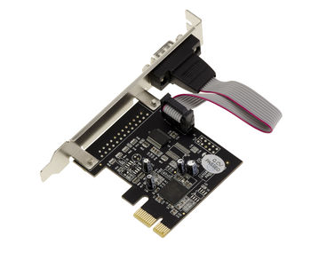 1 serial COM RS232 PCIe card with DB9 plugs Oxford OXPCIe952 chipset