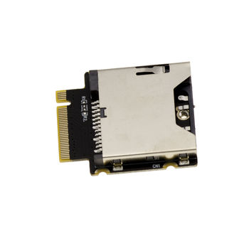 Reader/writer adapter for using a CFExpress type A card on a M2 NVMe M Key SSD port