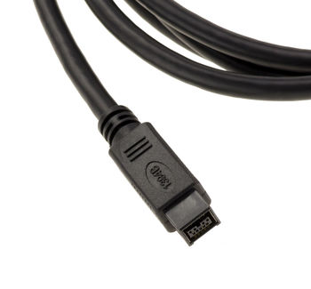 Adapter cable FireWire 400 IEEE1394a 800 IEEE1394b 6 Points Male 9 Points Male - 1.8M 6 Points Male / 9 Points Male - 1.8M