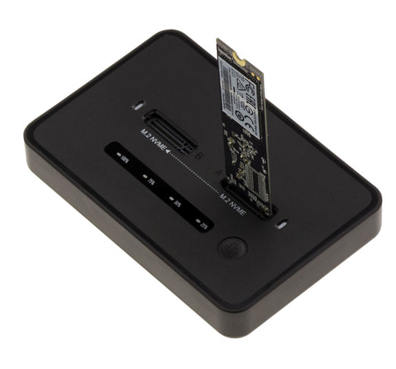 Dual Bay NVMe M.2 SSD harde schijf behuizing 20 Gbps USB 3.2 Gen 2 x 2 met offline klonen, gereedschapsloze M.2 NVMe SSD-adapter dockingstation voor M Key/B M Key SSD's Dual Bay NVMe M.2 SSD harde schijf behuizing 20 Gbps USB 3.2 Gen 2 x 2 met offline klonen, gereedschapsloze M.2 NVMe SSD-adapter dockingstation voor M Key/B M Key SSD's