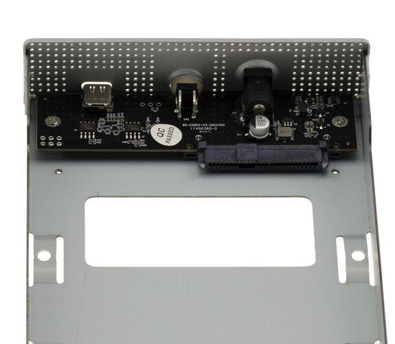 Boitier métal pour disque SAS 2.5 ou 3.5 avec connecteur SFF-8482 liaison USB3.2 Gen 2x1 10G et alimentation 12V 3A