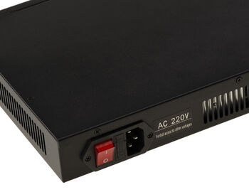 Station de charge industrielle rackable 44cm 20 ports USB type C puissance maximale 200W, alimentation 5V 2.1A par port
