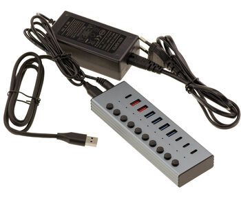 USB3-Hub aus Aluminium mit 7 USB 3.0 5G A- und C-Anschlüssen und 3 Quick Charge PD-Anschlüssen, externes Netzteil 12 V, 3 A