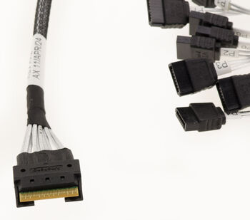 PCIe 4.0 cable with Slim SAS SFF-8654 8i 74-pin connectors to 8x SATA, length 80cm