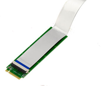 Lecteur enregistreur CF Express CFe type B vers port SSD M2 M Key sur équerre arrière pour montage sur boitier PC