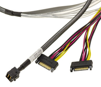 Cordon câble Slim SAS SFF-8643 vers 4 ports SAS SFF-8482 longueur 80cm avec interface Sideband (utilisation optionnelle) et connecteurs Amphenol
