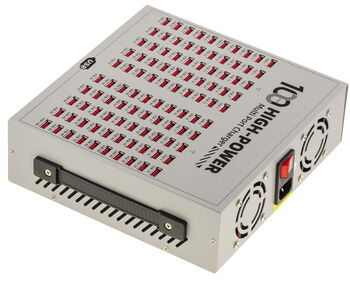 Station de charge 100 ports USB A, puissance 600W, sorties 5V 2.4A, alimentation 100-240V et boîtier métallique avec poignée de transport.