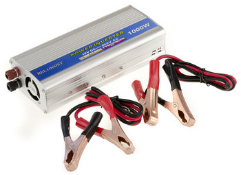 Inverseur de tension 12V vers 220V - Puissance 1000 WATTS Puissance crête 2000W