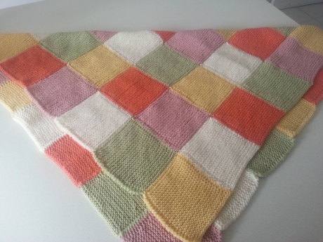 Plaid Ou Couverture Pour Bebe Multicolore Tricote A La Main Plaid Ou Couverture Pour Bebe Multicolore Tricote A La Main