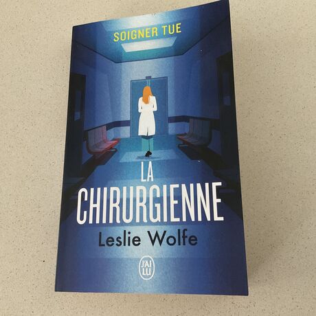 La Chirurgienne de Leslie Wolfe
