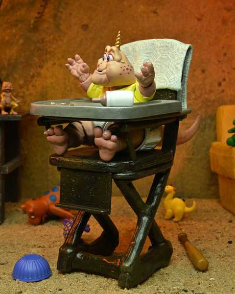 Dinosaurs figurine Ultimate Baby Sinclair Neca