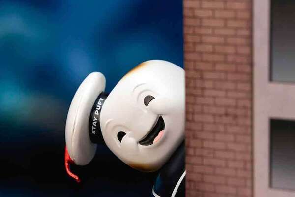 SOS Fantômes - Ghostbusters Ecto-1 Stay Puft diorama Nano Scene JADA