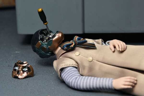 M3gan figurine Clothed Megan Neca