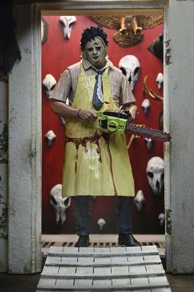 Texas chainsaw massacre Massacre à la tronçonneuse leatherface 50th anniversary  ultimate af Neca