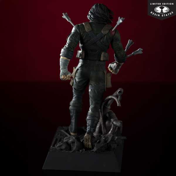 Figurine - MCFARLANE TOYS - Omega Unmasked et Batman BloodyGo - Pack de Figurine - MCFARLANE TOYS - Omega Unmasked et Batman BloodyGo - Pack de