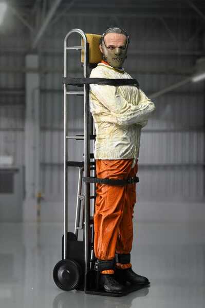 Le Silence des agneaux figurine Dr. Hannibal Lecter (Masked) NECA