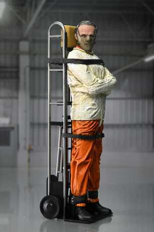 Le Silence des agneaux figurine Dr. Hannibal Lecter (Masked) NECA