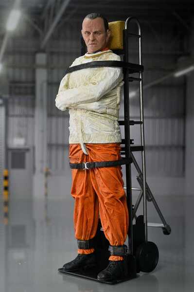 Le Silence des agneaux figurine Dr. Hannibal Lecter (Masked) NECA