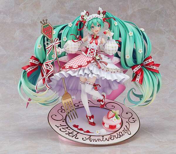 Character Vocal Series 01: Hatsune Miku 15th anniversary ver statue Good Smile Company