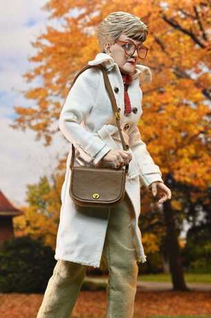 Arabesque figurine Clothed Jessica Fletcher NECA