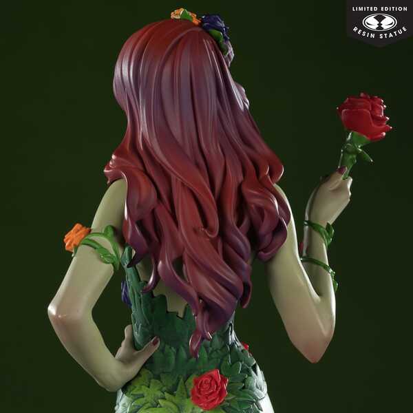 DC Direct Cover Girls statuette 1/8 Poison Ivy by J. Scott Campbell McFarlane Toys