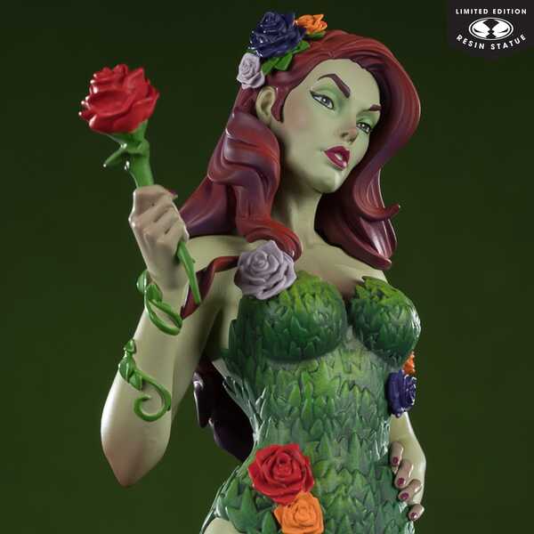 DC Direct Cover Girls statuette 1/8 Poison Ivy by J. Scott Campbell McFarlane Toys