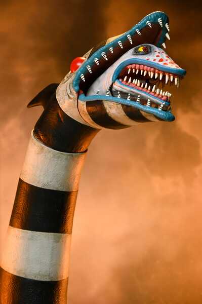 Beetlejuice Beetlejuice pack de 2 figurines Ultimate "Matador" Beetlejuice and Sandworm NECA