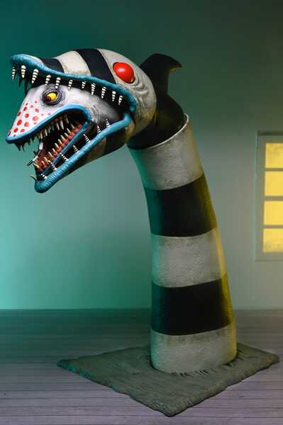 Beetlejuice Beetlejuice pack de 2 figurines Ultimate "Matador" Beetlejuice and Sandworm NECA
