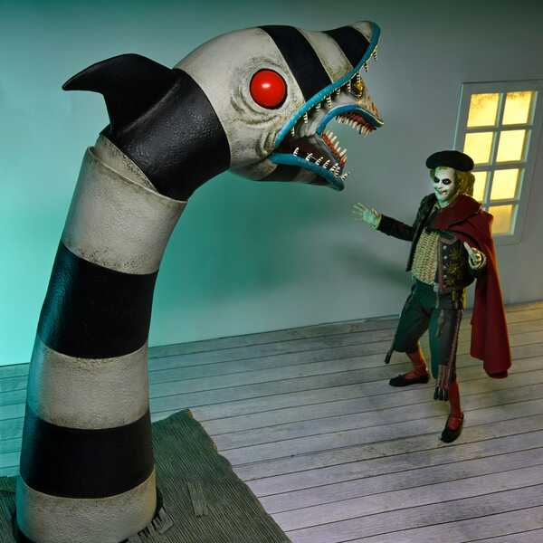 Beetlejuice Beetlejuice pack de 2 figurines Ultimate "Matador" Beetlejuice and Sandworm NECA