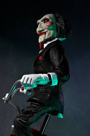 Saw figurine sonore Billy with Tricycle 30 cm Neca