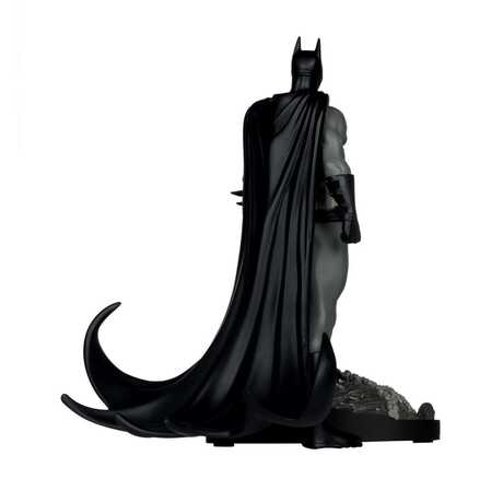 DC Direct statuette Batman by Bjorn Barends Black & White McFarlane Toys
