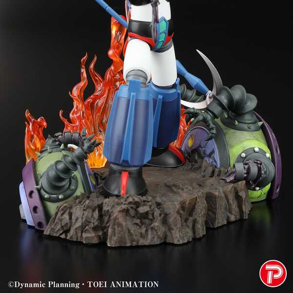 Grendizer statuette PVC Scene Selection 01 Grendizer a cry of Victory PLEX