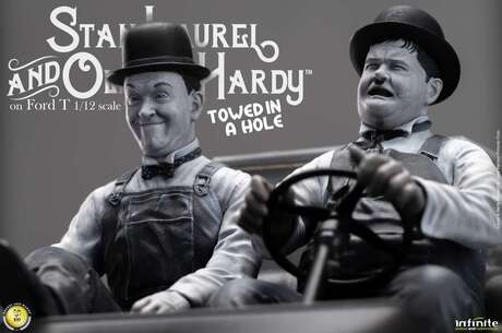 Laurel & hardy towed in a hole ford t 1/12 scale Infinite Statue