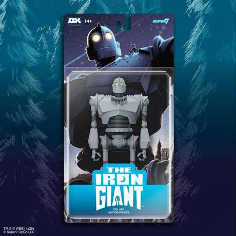 The Iron Giant Deluxe action figure SUPER 7