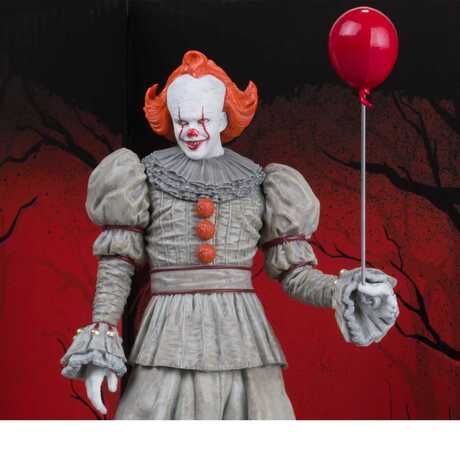 Welcome to Derry statuette PVC Movie Maniacs Pennywise Gold Label McFarlane Toys